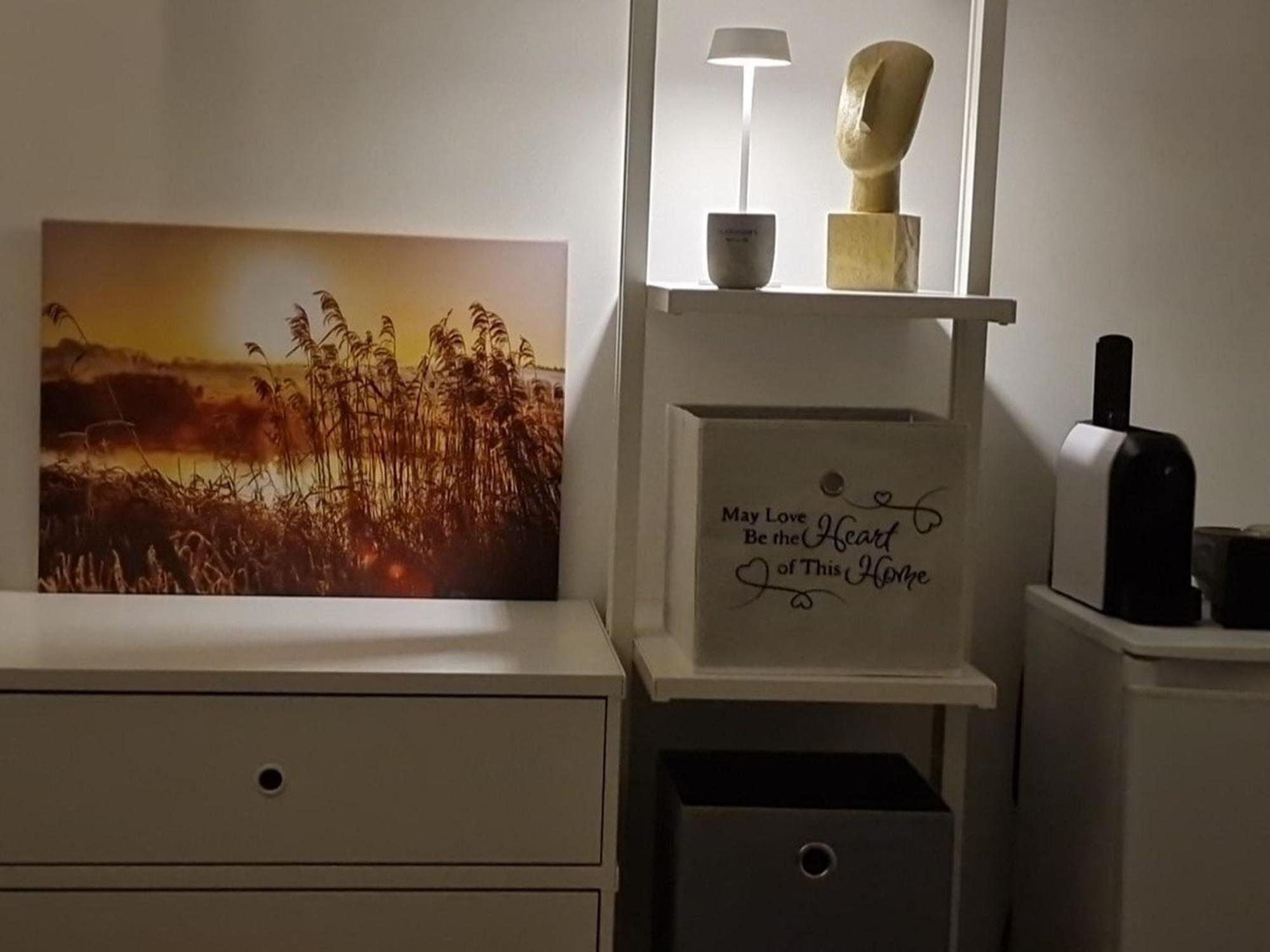 Stadtnahes Gaestezimmer Im Penthouse Bei Esi Tübingen Exteriör bild