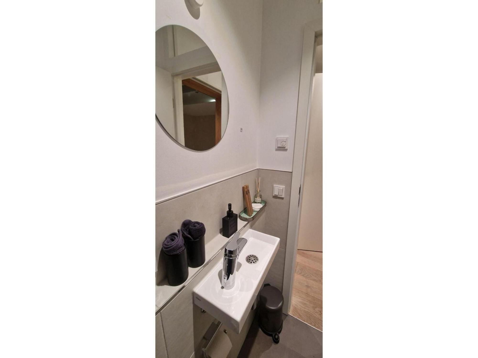 Stadtnahes Gaestezimmer Im Penthouse Bei Esi Tübingen Exteriör bild
