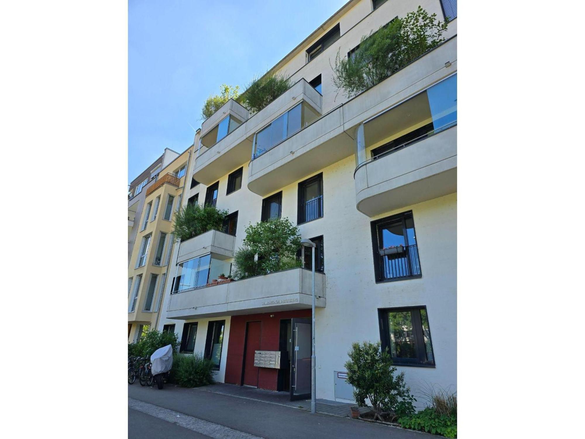 Stadtnahes Gaestezimmer Im Penthouse Bei Esi Tübingen Exteriör bild