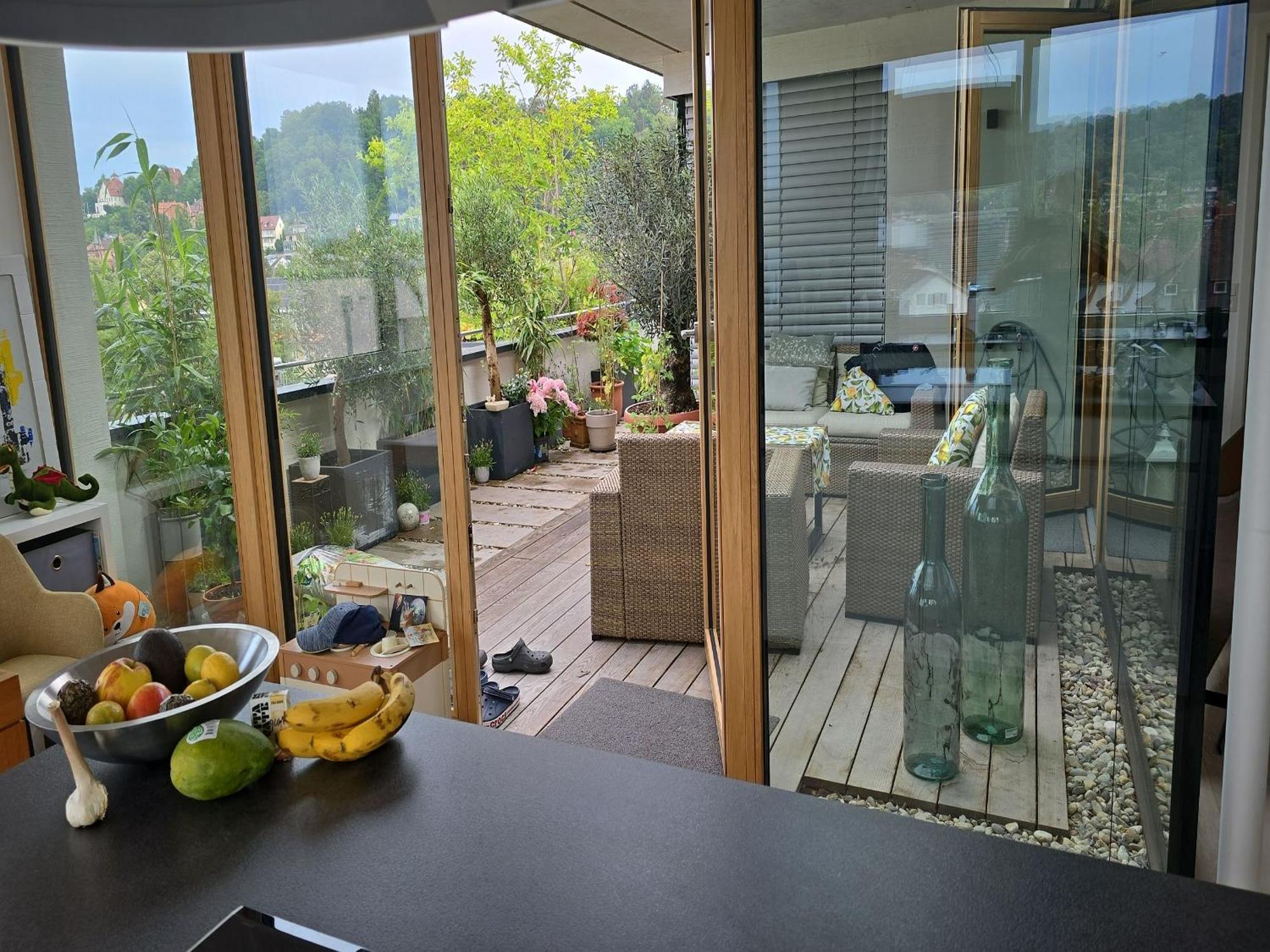 Stadtnahes Gaestezimmer Im Penthouse Bei Esi Tübingen Exteriör bild